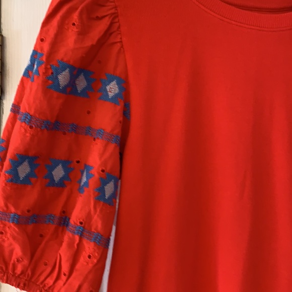 LOFT stretchy red top w/ eyelet poof sleeve- sz S - Picture 2 of 4